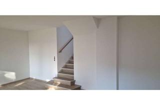 Wohnung mieten in Bahnhofstraße 25, 82402 Seeshaupt, Frisch sanierte 3-Zimmer-Wohnung (Terrasse+Balkon) nah am Starnberger See - ab sofort