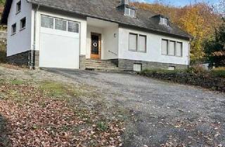 Haus kaufen in In Der Bühl 17, 52396 Heimbach, Sanierungsprojekt mit Eifel-Charme – Ihr Rohdiamant am Rursee