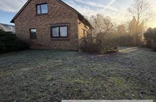 Haus kaufen in 29352 Adelheidsdorf, Ruhig gelegenes Zweifamilienhaus auf großem Grundstück in Großmoor