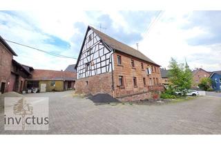 Haus kaufen in 74731 Walldürn, Viel Platz zum Entfalten. Haus, und Hof