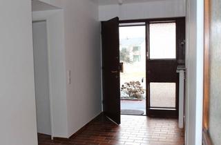 Haus mieten in 33619 Babenhausen, Geräumiges 5-Zimmer Reihenhaus mit Garage in Bielefeld-Babenhausen