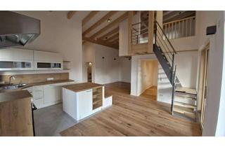 Haus mieten in Pfarrer-Streit-Straße, 94345 Aholfing, Doppelhaushälfte zur Miete – Erstbezug, sehr hoher Standard mit Sichtdachstuhl und Gründach