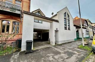 Haus mieten in Am Schlosspark 56, 65203 Biebrich, Stadthaus am Rhein mit Stellplatz in Wiesbaden - Biebrich!