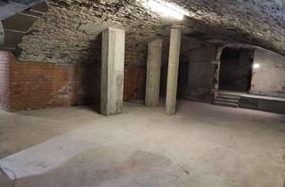 Gewerbeimmobilie kaufen in 72108 Rottenburg, Gewölbe voller Möglichkeiten - 250 m² Raum für Ihre Visionen im Herzen Rottenburgs