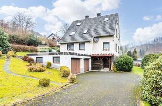 Einfamilienhaus kaufen in 51597 Morsbach, Renovierungsbedürftiges Einfamilienhaus mit Doppelgarage sucht neuen Eigentümer!