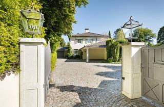 Villa kaufen in 82031 Grünwald, Ein Anwesen von Format: Herrschaftliche Villenresidenz in Grünwald auf sonnigem Parkgrundstück!