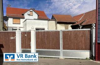 Einfamilienhaus kaufen in 99869 Tüttleben, - Kleiner Vierseithof auf großem Grundstück -