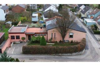 Haus kaufen in 96157 Ebrach, Ebrach - Top-Investition in Ebrach Großzügiges Wohnhaus mit Garten, Sauna, Büro, Halle und Garagen