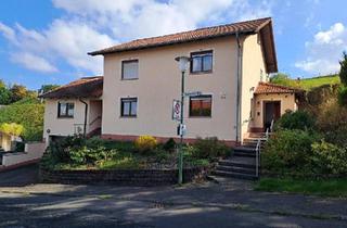 Einfamilienhaus kaufen in 36132 Eiterfeld, Eiterfeld - Einfamilienhaus mit Einliegerwohnung in Eiterfeld-Ortsteil