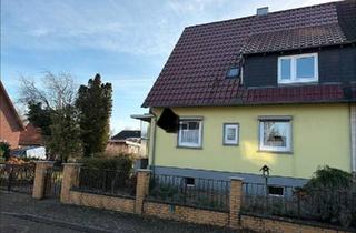 Doppelhaushälfte kaufen in 38226 Salzgitter, Salzgitter - Doppelhaushälfte mit großem Grundstück