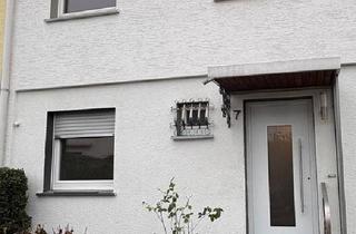 Haus kaufen in 50354 Hürth, Hürth - Besichtigung 20.12.! Hürth-Stotzheim, Reihenmittelhaus + Garage