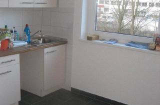 Wohnung kaufen in 24113 Molfsee, Molfsee - Gut geschnittene, helle 3 Zimmer ETW von Privat