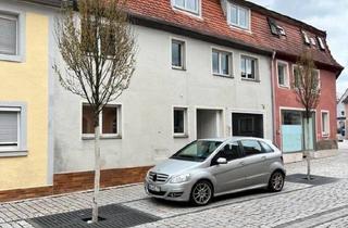 Haus kaufen in 91555 Feuchtwangen, Feuchtwangen - Vermietetes Stadthaus