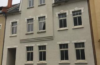 Mehrfamilienhaus kaufen in 08491 Netzschkau, Netzschkau - Sanierungsobjekt mit Freiraum für Eigenleistung