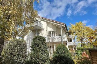 Wohnung kaufen in 82031 Grünwald, Grünwald - Stilvolle 3-Zimmerwohnung in Grünwald mit großem Südbalkon