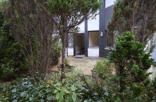 Wohnung kaufen in Fischerschlößlstraße, 82067 Ebenhausen, Wohnung mit Süd-Loggia, Terrasse und Garten