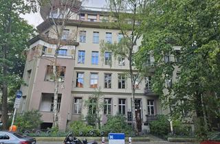 Wohnung kaufen in Lützowufer, 10785 Tiergarten, Repräsentative und großzügige Altbau-Maisonette mit Wasserblick am Ufer