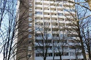 Wohnung kaufen in Wilhelm-Hauff-Straße 18, 86161 Herrenbach, Vermietete 1-Zimmer-Wohnung mit Balkon, Tiefgarage und Blick über die Dächer Augsburgs