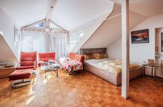 Wohnung kaufen in 95326 Kulmbach, Ihr Rückzugsort unterm Himmel – Top gepflegte DG-Wohnung