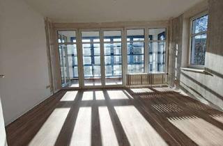 Wohnung mieten in Blasewitzer Ring 25, 13593 Spandau, Wintergarten und Balkon