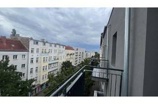Wohnung mieten in Weidenweg 63, 10247 Friedrichshain, Erstbezug nach Sanierung! Großzügige 3 Zimmer mit Ausblick+ Balkon + Wannenbad,+ Aufzug in Kiezlage