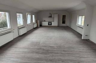 Wohnung mieten in Hintere Dorfstraße 27, 63834 Sulzbach, Erstbezug nach Sanierung - 4,5-Zimmer-Wohnung mit Balkon, Gartenanteil, 2 Stellplätzen