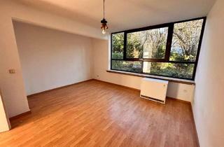 Wohnung mieten in Bergisch Gladbacher Straße 1160 b, 51069 Dellbrück, Charmante Wohnung mit großzügigem Garten in attraktiver Lage – ca. 40 m² für Singles oder Paare