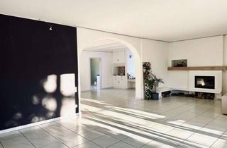 Wohnung mieten in Schellstraße 52, 45134 Stadtwald, Großzügiges Wohnen mit Garten, Balkon & Kamin in begehrter Lage von Essen-Stadtwald