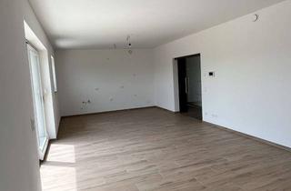 Wohnung mieten in 94078 Freyung, Moderne 4 Zimmer Neubauwohnung mit Terrassen & Carport in Freyung - Barrierefrei, Wohnraumbelüftung