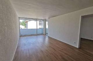 Wohnung mieten in Saonestraße 27, 60528 Niederrad, Helle 2,5-Zimmer Wohnung mit Balkon im 2. OG in Frankfurt-Niederrad
