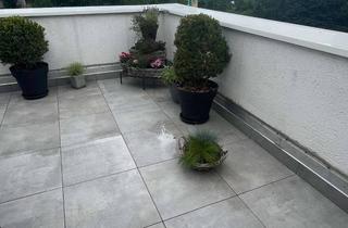 Wohnung mieten in 65232 Taunusstein, Helle 4-Zimmer Wohnung mit hochwertiger Ausstattung, Einbauküche & traumhafter Aussicht