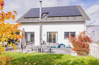 Einfamilienhaus kaufen in 75031 Eppingen, SCHÖNER WOHNEN - Modernes Einfamilienhaus mit Pool, EBK, Garage & Photovoltaikanlage.