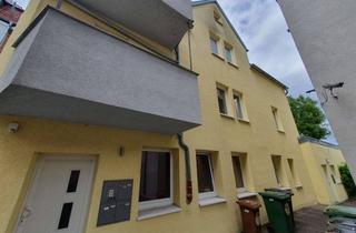 Haus kaufen in 70186 Ost, Mehrparteienhaus in Stuttgart-Gablenberg - ruhige Lage & guter Zustand