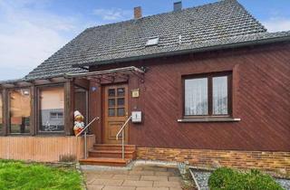 Einfamilienhaus kaufen in 96472 Rödental, Geräumiges Einfamilienhaus mit Balkon in Mittelberg