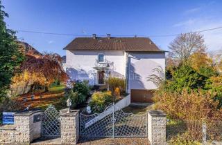 Mehrfamilienhaus kaufen in 86356 Neusäß, Mehrfamilienhaus mit flexiblem Nutzungskonzept und Potenzial