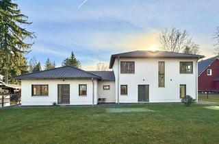 Villa kaufen in 09114 Chemnitz, Zwei Häuser, ein Zuhause!