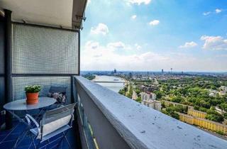 Immobilie mieten in An Der Schanz, 50735 Riehl, Rhein, Dom, Zoo, Flora Ausblick. Apartment voll ausgestattet.