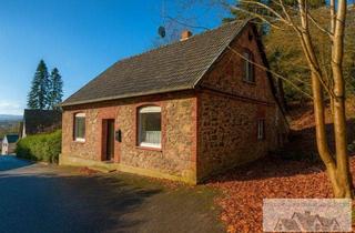 Einfamilienhaus kaufen in 32602 Vlotho, Natursteinhaus in idyllischer Lage