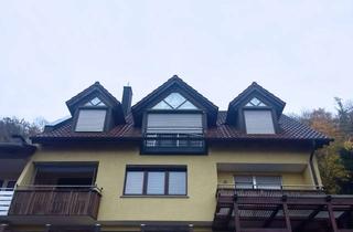 Wohnung kaufen in 97340 Marktbreit, Helle 4-Zimmer Dachgeschosswohnung - ideal als Kapitalanlage in Marktbreit