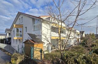 Wohnung kaufen in 71272 Renningen, Modernes Wohnen mit Südterrasse und Gartenanteil – 2-Zimmer-Wohnung in Renningen