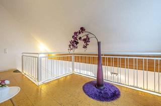 Wohnung kaufen in 76297 Stutensee, Sonnige 2-Zimmer-Maisonette-Wohnung mit Balkon und Galerie