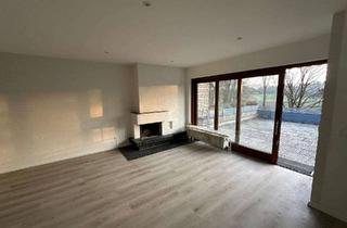 Wohnung mieten in Natenhöhe, 21218 Seevetal, Erstbezug nach Renovierung | 4-Zimmer und ca. 100qm Terrassen-Balkon