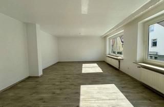 Wohnung mieten in 31582 Nienburg, Helle 5-Zimmer Wohnung mit Balkon in Nienburg (Weser)