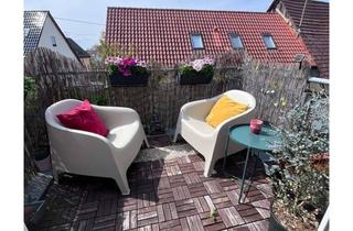 Wohnung mieten in 71636 Ludwigsburg, Helle 2-Zimmer-Dachgeschoss-Maisonette mit Balkon & Garage in Ludwigsburg-Pflugfelden