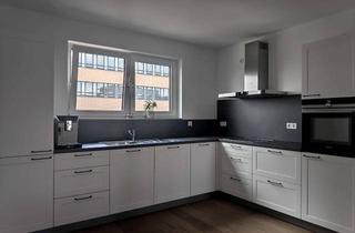 Wohnung mieten in Arcadiastraße, 40472 Rath, Helle 3-Zi.-Neubauwohnung (2021) mit Südbalkon & hochwertigem Inventar