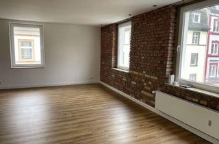 Wohnung mieten in Weißenburgstraße 10, 42107 Elberfeld, Zentrale, luxuriöse 2-Zimmer-Wohnung in Wuppertal-Elberfeld