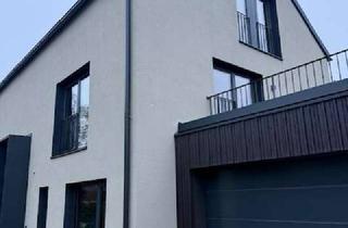 Haus kaufen in Seitnerstr. 4A, 82049 Pullach, Design-Highlight - Architekten-DHH in wunderschöner Lage