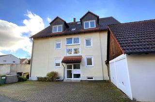 Wohnung kaufen in 91126 Schwabach, 2-Zimmer-Wohnung mit zusätzlichem Raum im Spitzboden