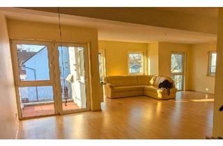 Wohnung kaufen in 64625 Bensheim, Bensheim - Großzügige Maisonette Wohnung in der City mit zwei Stellplätzen