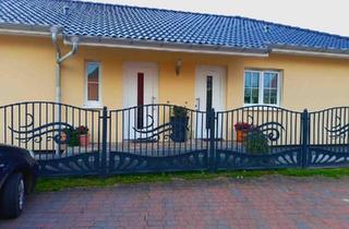 Haus kaufen in 18573 Samtens, Samtens - Bungalow 2 Wohneinheiten Rügen 65 + 55qm Stellplätze 2 Terrassen
